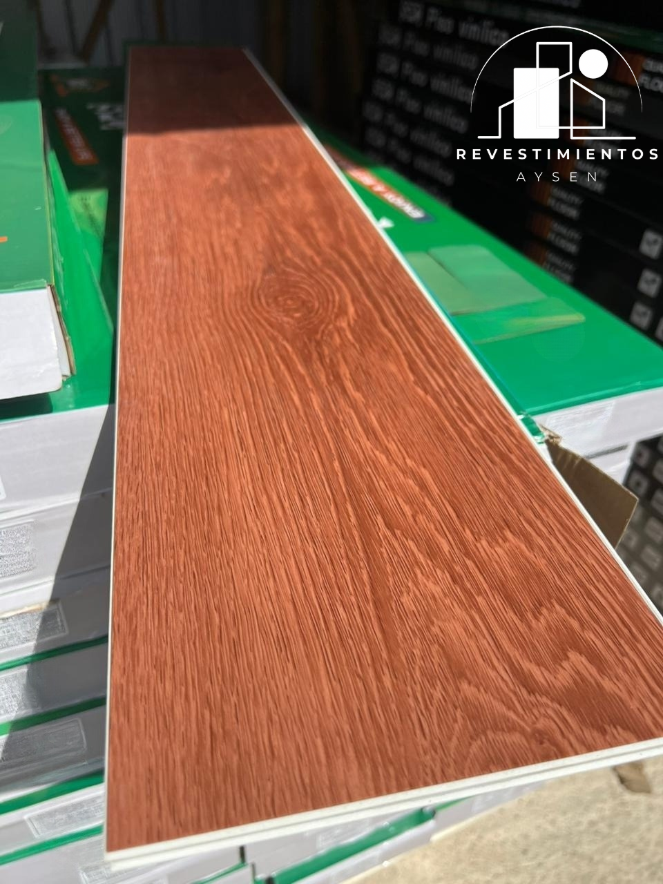 Piso SPC Vinilico - Rojo Cereza - 7.5mm - Alto Trafico