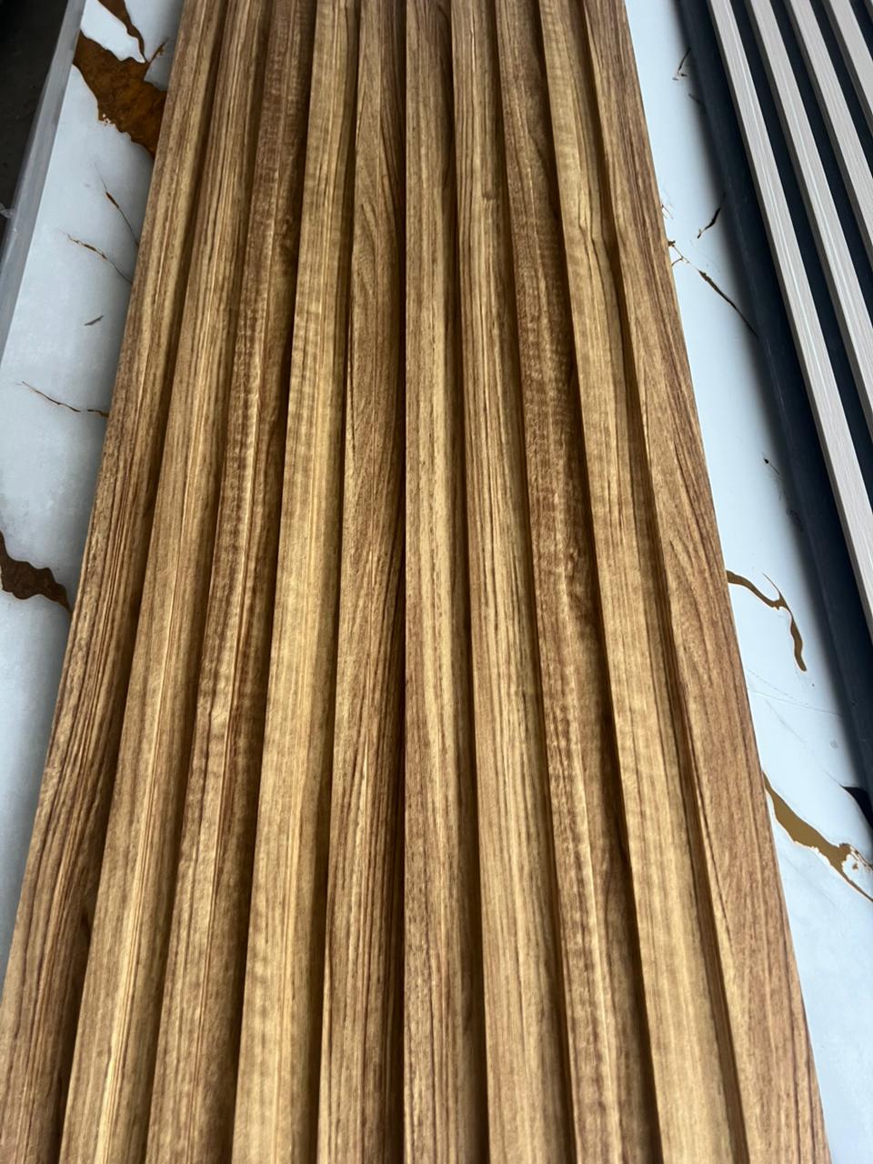 Wall Panel WPC Beige Avellano 2,50 × 21 cm | Revestimiento Decorativo Interior y Exterior